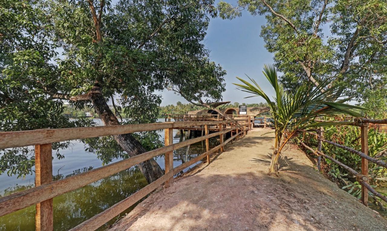 Treebo Tryst Vakkom Palazzo Hotell Varkala Exteriör bild